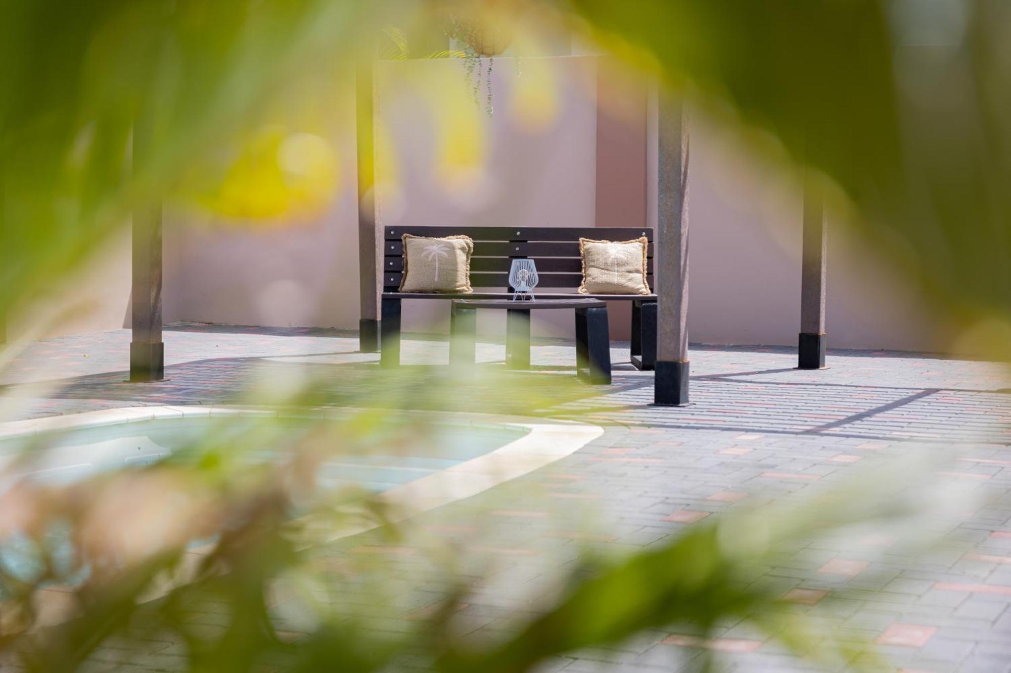 Av Curacao - Centrally Located Spacious Apartment 빌렘스타트 외부 사진