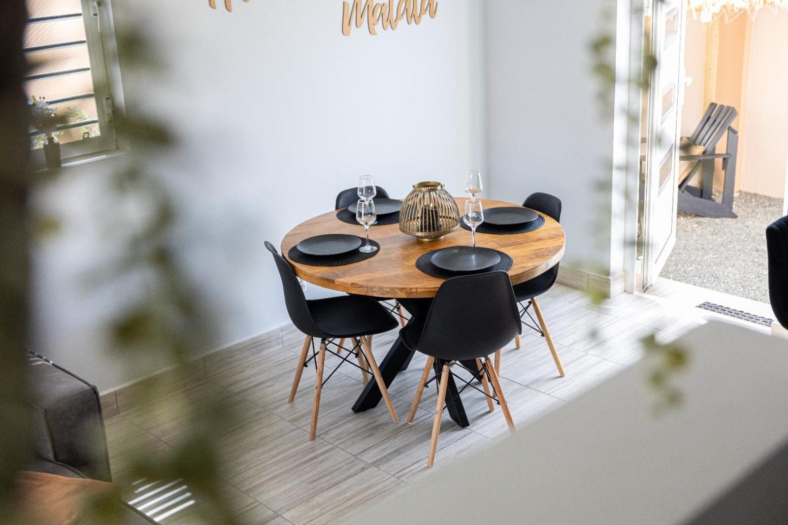 Av Curacao - Centrally Located Spacious Apartment 빌렘스타트 외부 사진