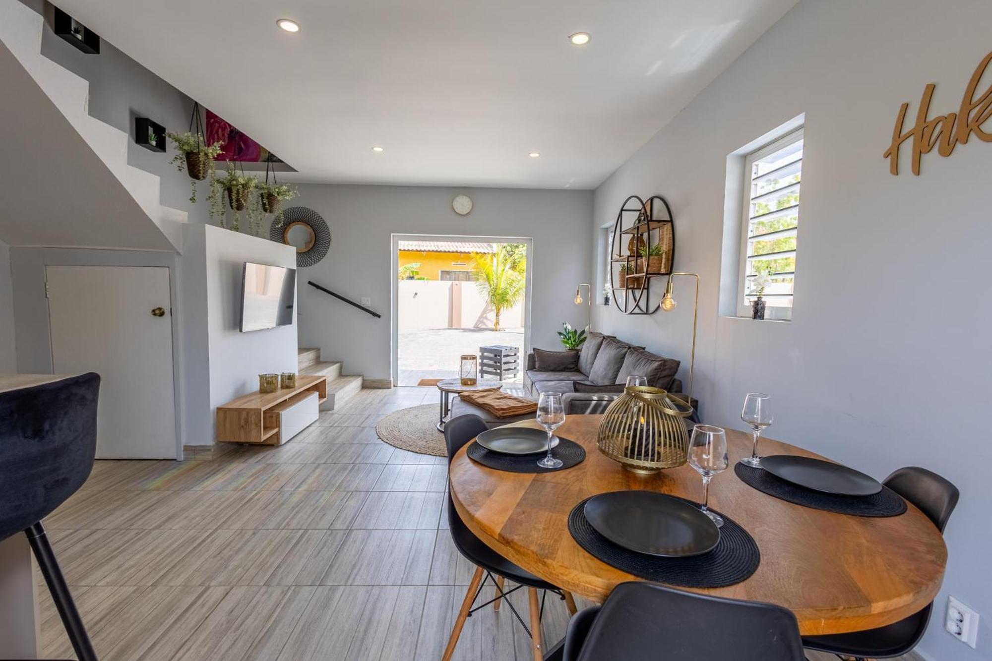 Av Curacao - Centrally Located Spacious Apartment 빌렘스타트 외부 사진