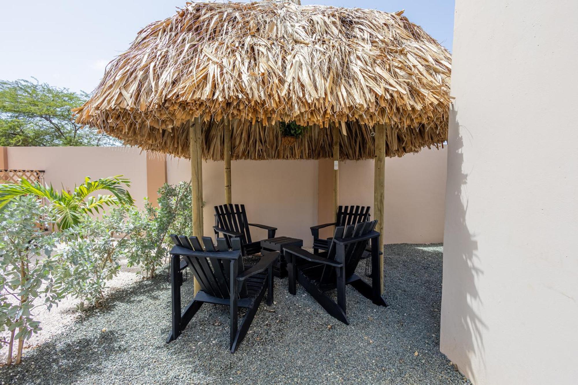 Av Curacao - Centrally Located Spacious Apartment 빌렘스타트 외부 사진