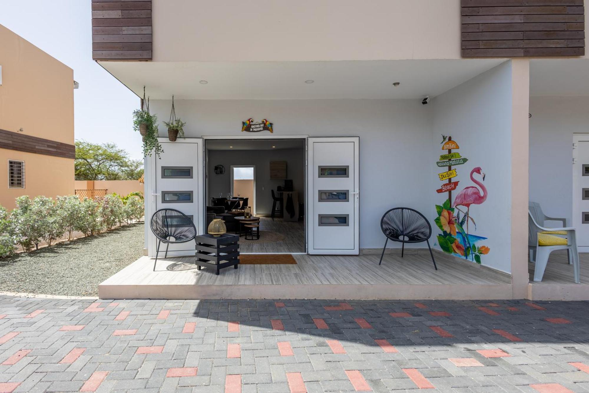 Av Curacao - Centrally Located Spacious Apartment 빌렘스타트 외부 사진
