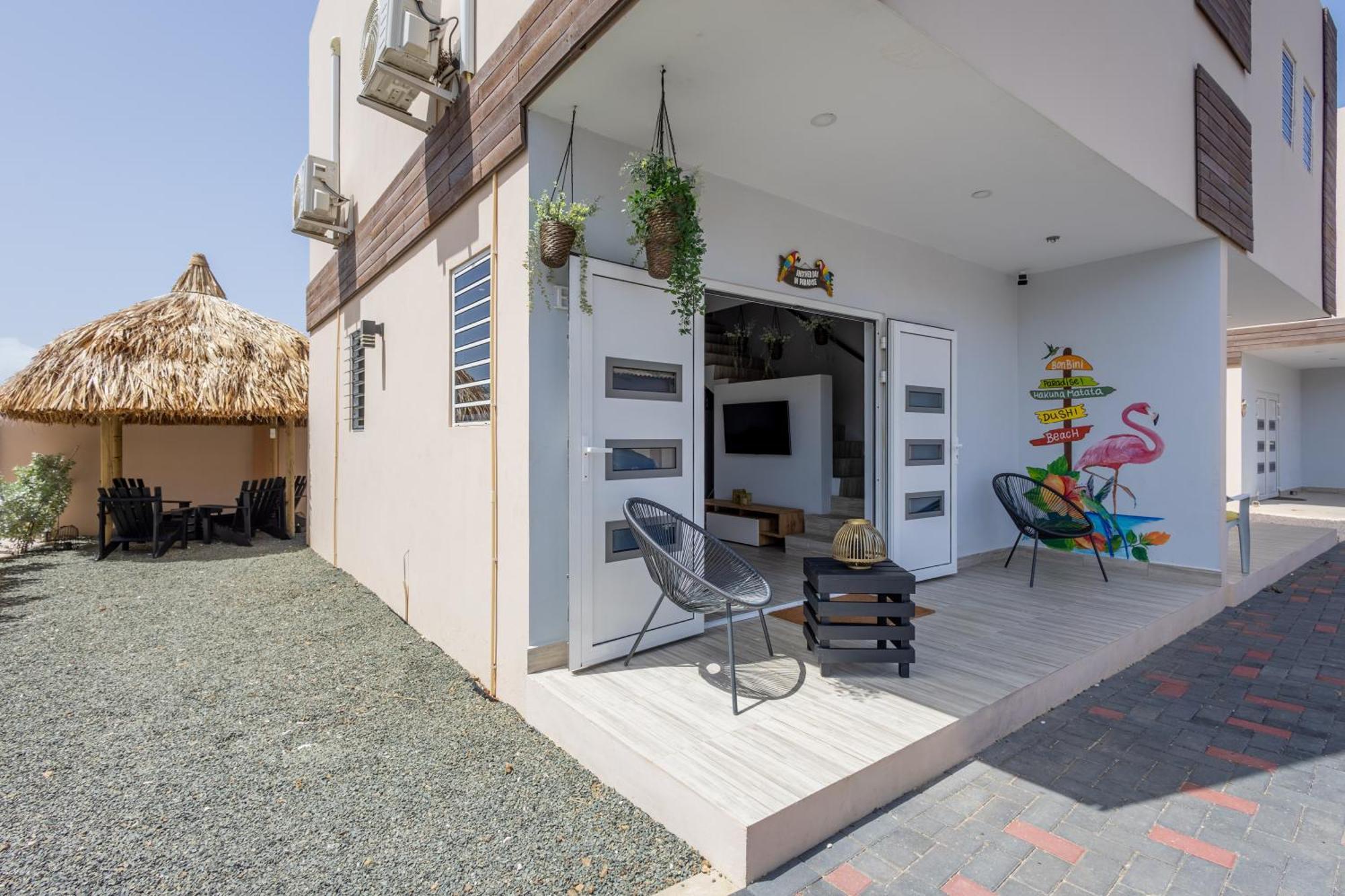 Av Curacao - Centrally Located Spacious Apartment 빌렘스타트 외부 사진